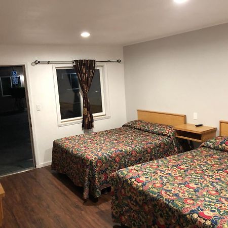 Hamlet Motel Newman Экстерьер фото